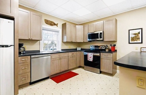 Boothbay Harbor Cottage | Brand New 2bdrm Cottage - ADD ON 1bdrm Cottage nextdoor Beautiful BoothbayHarbor