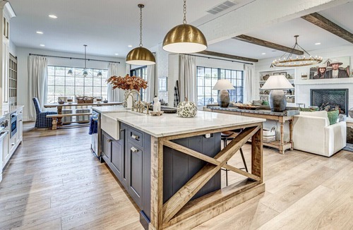 Georgetown House | BRAND NEW Game Day Luxury Notre Dame Home w/Golf Cart -1.5 Mi to Stadium/Eddy St