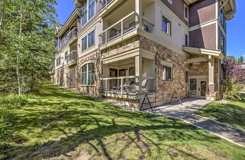 Four O'Clock Condo | Breckenridge Basecamp: Steps to Snowflake Trail!