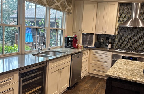 North Buckhead House | Buckhead, Infinity edge pool,hot tub. Close to shops and restaurants.