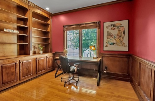 Amherst House | Buffalo Lakeside 4BR|UB·Niagara·Fenced Yard·EV·Attached Garage·Finished Bsmt