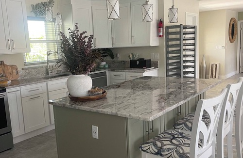 Edgewater House | Canal home with fishing, boating and full game room
