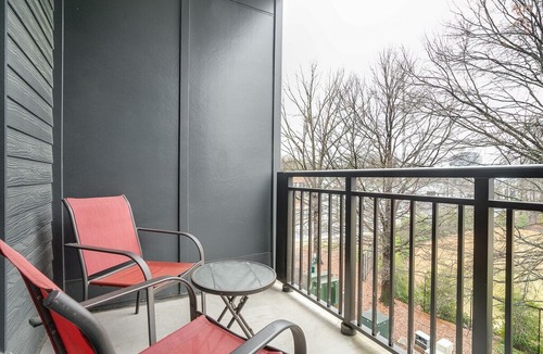 Home Park Apartment | Captivating Spacious Apartment l Midtown l WIFI