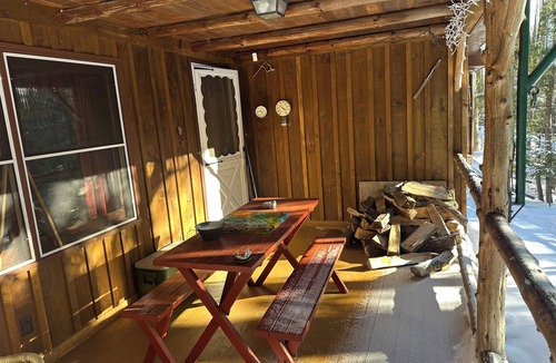 Indian Lake Cabin | Cedar River Cabin/Cozy 3 BR Getaway – Close to Gore Mt, Trails & Town!