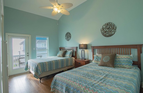 Port Bolivar House | Changes in Latitudes: 2nd Row Gulf Views/4BR, Sleeps 14
