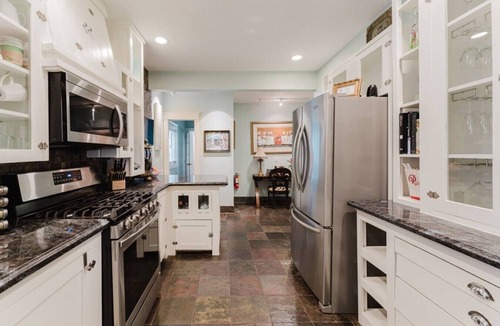 Grandview Heights House | Charleston House | Heated Pool and Screened Porch