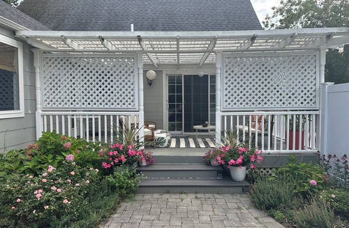 Greenport West House | Charming 2-bedroom house in Greenport. Walk to a vineyard and 67 Steps Beach