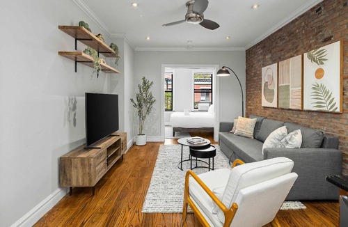 Ukrainian Village Apartment | Chic NYC Escape in Vibrant Downtown