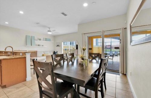 Bay Lake Villa | City Palm Villa