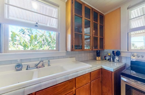 Papaikou House | Classic country style home on Hawaii Belt Road near Hilo