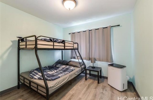 Laie House | Close 2 beach, surf/paddleboards, Air Conditioning