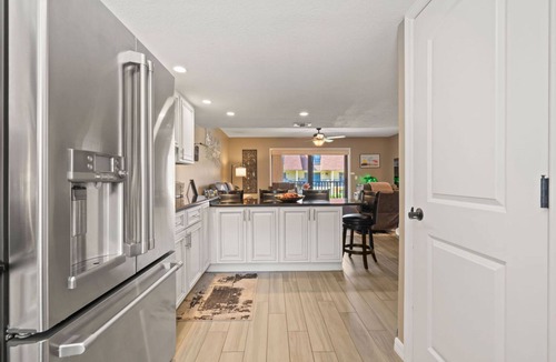 Avon By The Sea Condo | Cocoa Beach Club - Oceanfront Condos with Pool next to Pier and Port Canaveral