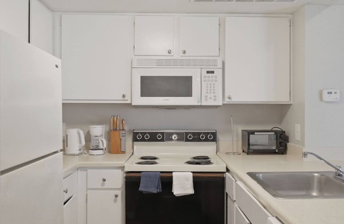 Donelson Apartment | Comfortable East Nashville apartment living