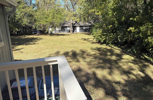 Lawrence House | Comfy family home with parking! Close to KU & Mass St