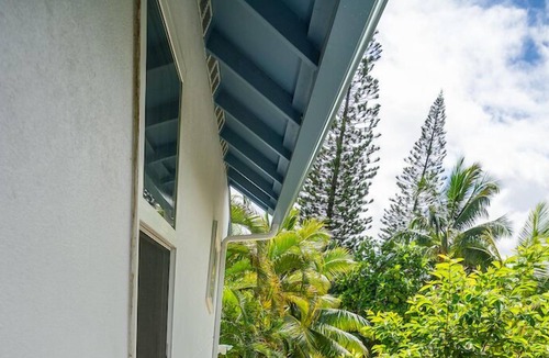 Kahalu u House | COUNTRY COMFORT & AC 1 BEDROOM - 30 DAYS
