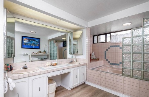 Kahaluu-Keauhou Condo | Cozy 1-bedroom condo in tranquil Kailua-Kona with AC