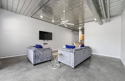 Castleberry Hill Apartment | Cozy 1-bedroom loft apartment in welcoming Atlanta Mins from stadium