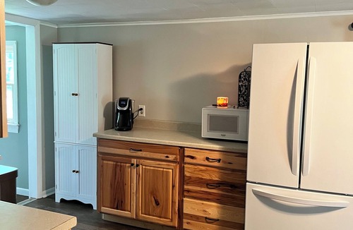 Newfield Cottage | Cozy and private countryside cottage in Newfield. Pet-friendly!