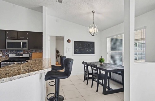 Indian Ridge House | Cozy Carribean/Mediterranean Home in Kissimmee, FL
