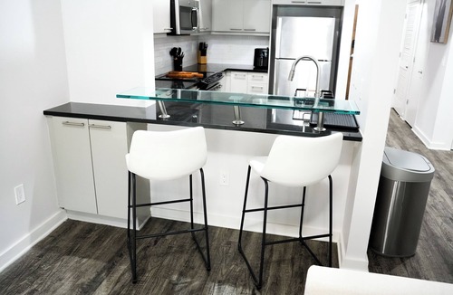 Loring Heights Apartment | Cozy Downtown Loft w/Private Balcony & City Views