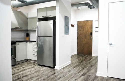 Loring Heights Apartment | Cozy Downtown Loft w/Private Balcony & City Views
