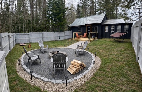 Caroga Lake Cabin | Cozy Haven Lodge- Caroga Lake New York