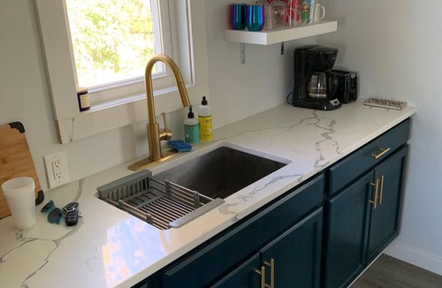 Honeoye House | Cozy Lakefront Cottage!