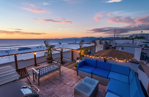 El Porto Apartment | Cozy Studio Retreat - Rooftop - Panoramic Ocean Views