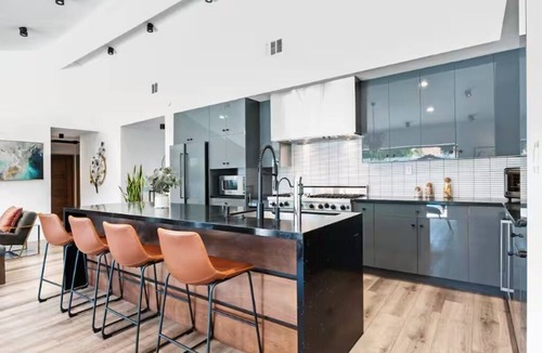 Fountain Valley House | Designer Concept Villa in OC