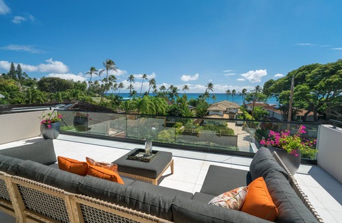 Kahala Villa | Diamond Head Grandeur by Gather: Luxury Villa w/Ocean View & Private Pool