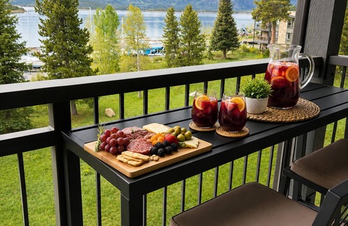 Dillon Condo | Dillon Lakefront Luxury w Iconic Mountain Views. Walk to Marina & Amphitheater