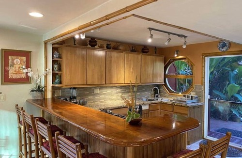 Haiku House | Dolphin Room at Maui Eco Retreat: Ocean Views & Private Waterfall!