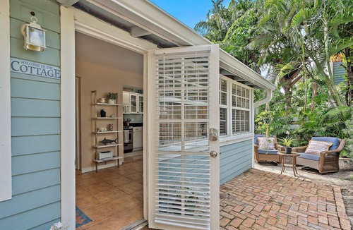 Grandview Heights Cottage | Downtown Cottage-Quiet-Private-Close to Everything