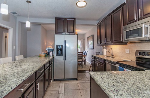 Safety Harbor House | Downtown Gem with Guest House - 6 Blocks to Main St!