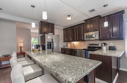 Safety Harbor House | Downtown Gem with Guest House - 6 Blocks to Main St!