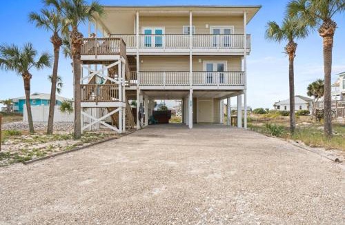 East End House | Dream Chaser-Private Pool-Hot Tub-Pets-Directly across from boardwalk to beach