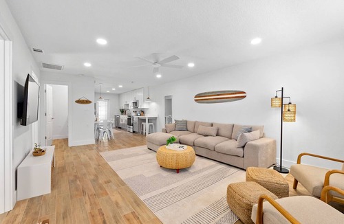 St. Augustine Beach Apartment | Duneside Bliss l Hot Tub l Firepit l Dogs OK