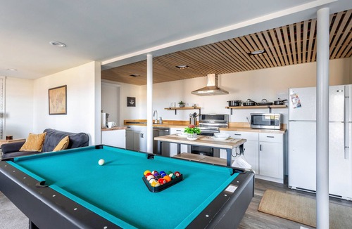 Donelson Hills Apartment | Duplex Suite - 10 mins to Broadway, 5 to Airport