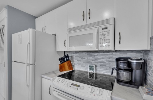 Baytowne Wharf Condo | Elegant Coastal Condo-Golf Cart-Sandestin Elation-