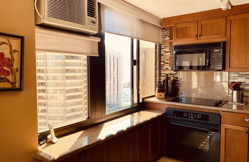 Waikiki Condo | Elegant Windsor Waikiki Condo