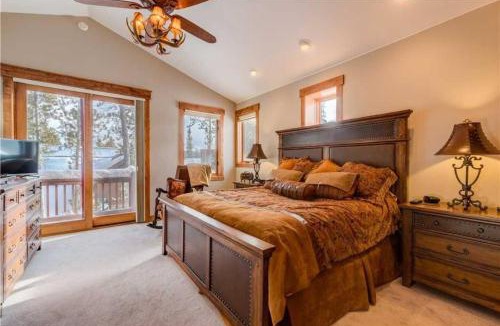 Woodmoor House | Emmett's Overlook
