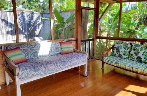 Pauwela Cottage | Evergreen Cottage @ Maui Adventure Villa
