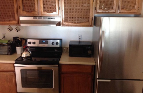 Maunaloa Condo | Exceptional Molokai vacation condo - Steps from Hawaii's longest beach