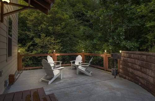 Chalet Village North Cabin | Falling Brook – Cozy Creekside Cabin with Hot Tub, Game Loft & Dog-Friendly Comfort