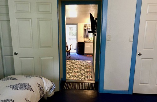 Hawi House | Family Cottage @ Hawi Guest House