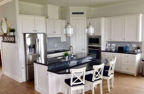 Beachside Village House | Family Friendly 5 BR/4BA Galveston Beachside Vacation Home - Sleeps 14