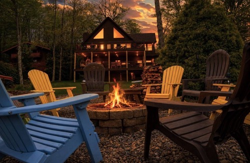 Drums Cabin | Family-friendly lakefront cabin/chalet with incredible views, private beach, lakeside firepit, boats, hot tub, multiple game rooms, and more
