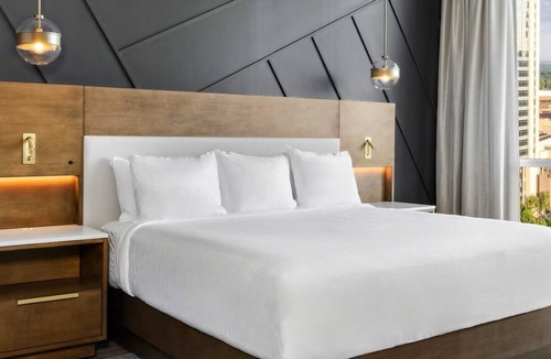 Downtown Atlanta Hotel | FIFA 1BR Presidential Suite – Luxury Stay – Walk to Stadium – Sleeps 4
