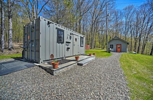 Milford Apartment | Fire Pit + Gas Grill: Secluded Studio in Milford!