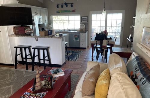 Indian River Oaks House | FLORIDA BEACH HOUSE RIGHT ON THE OCEAN - Spring and Summer discounts now!